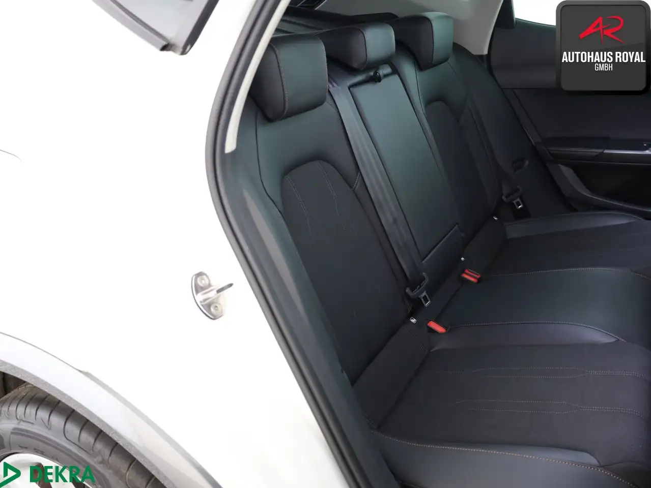 Cupra Formentor 1.4 eHybrid KESSY,AMBIENTE,CARPLAY,ACC, миниатюра 12
