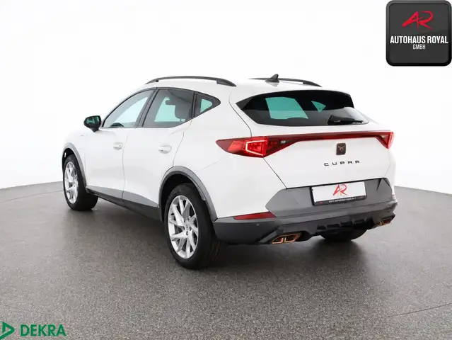 Cupra Formentor view 3
