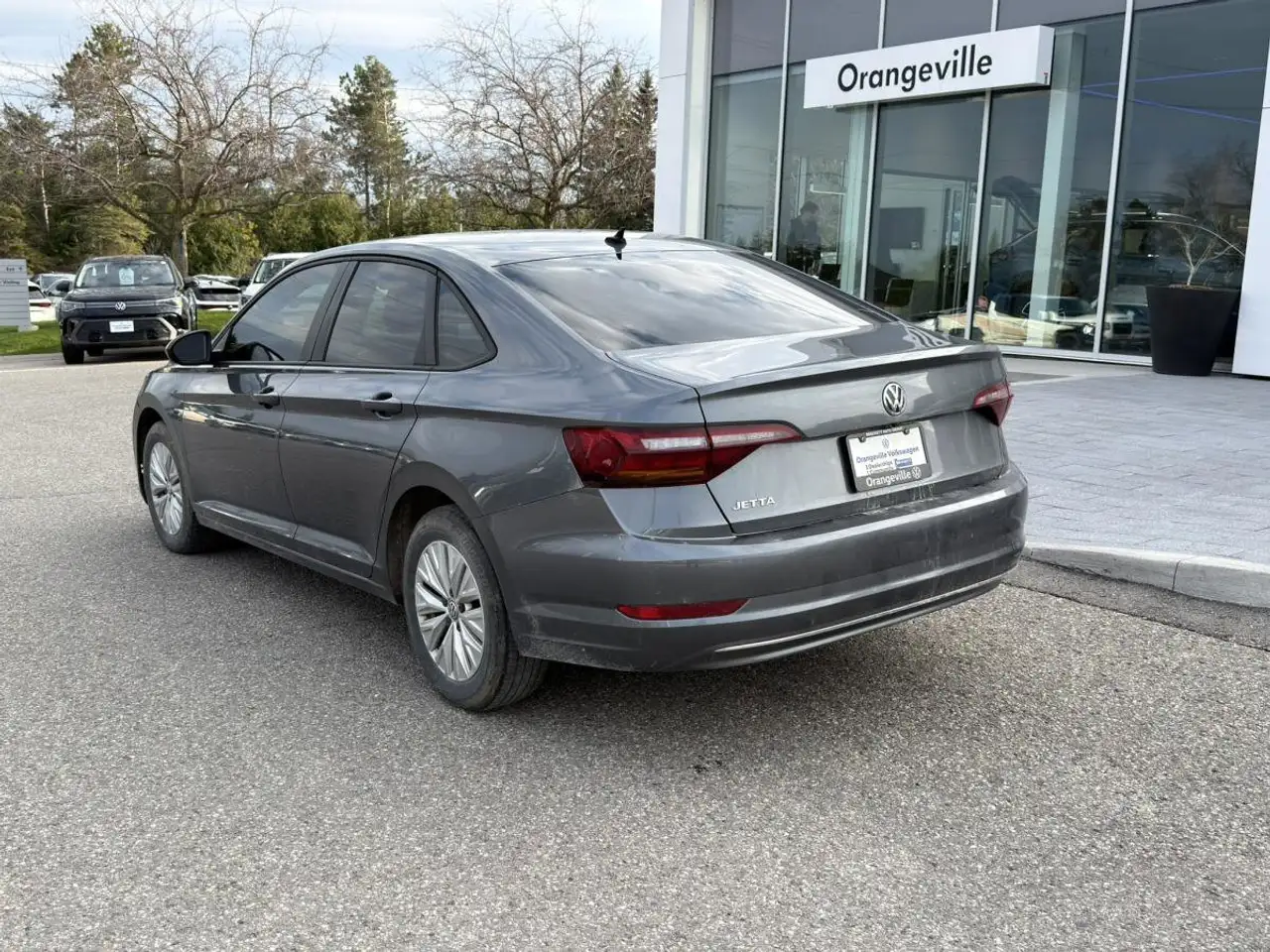 Volkswagen Jetta снимка Volkswagen Jetta