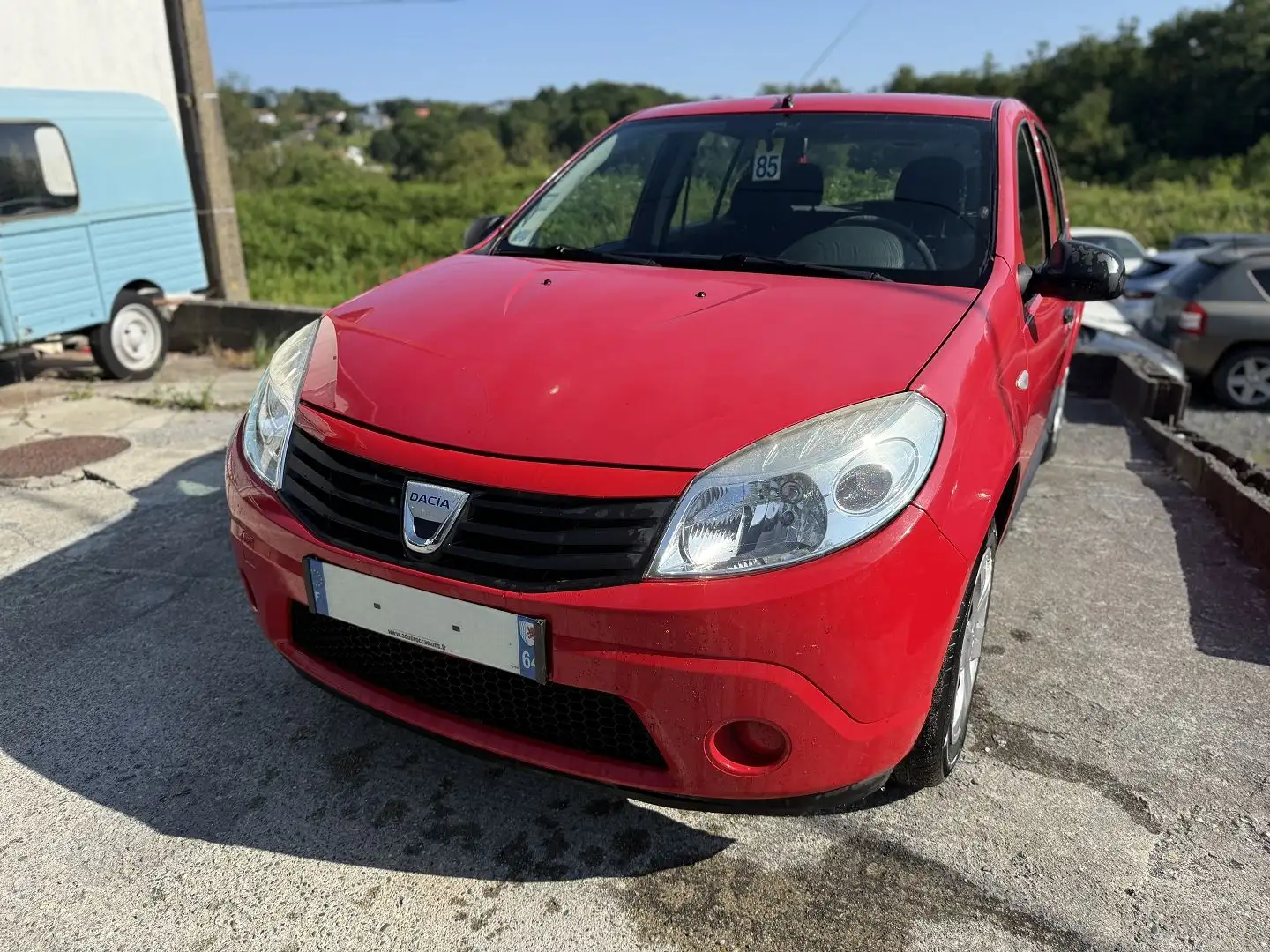 Dacia Sandero 1.2 16V 75CH AMBIANCE Rouge - 2