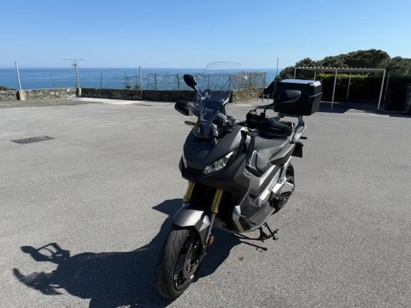 Honda X-ADV 750 Argento - 2