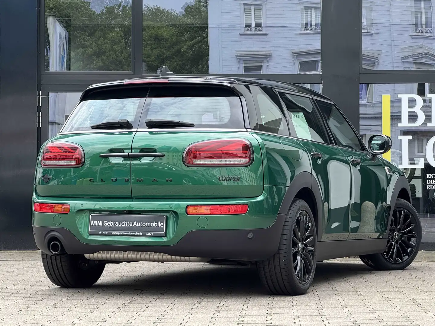 MINI Cooper Clubman LED DA PA RFK CarPlay Aut DAB Shz Grün - 2