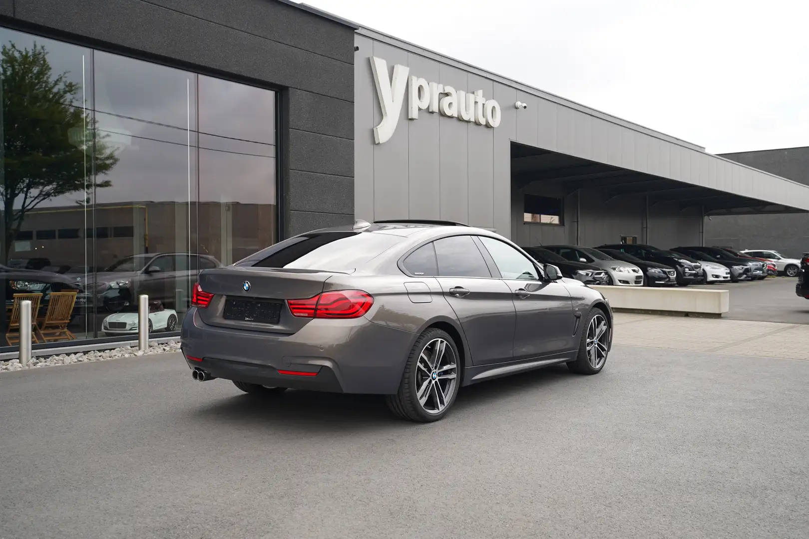 BMW 435 Gran Coupé dXA Mpack Cruise HarmanKardon Lane Hnědá - 2
