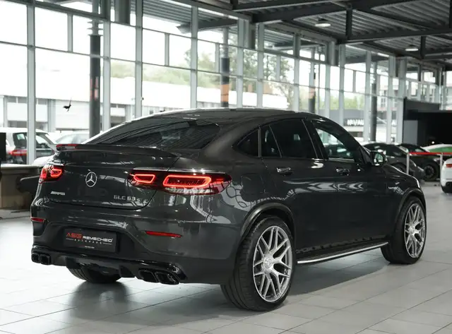 Mercedes-Benz GLC Class view 10
