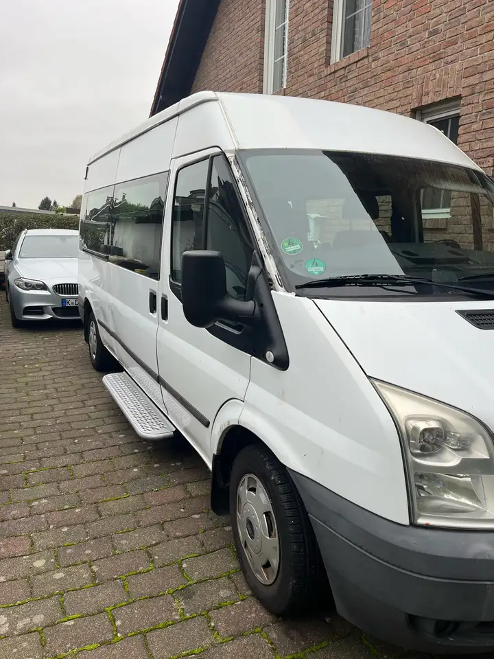 Ford Transit Bus