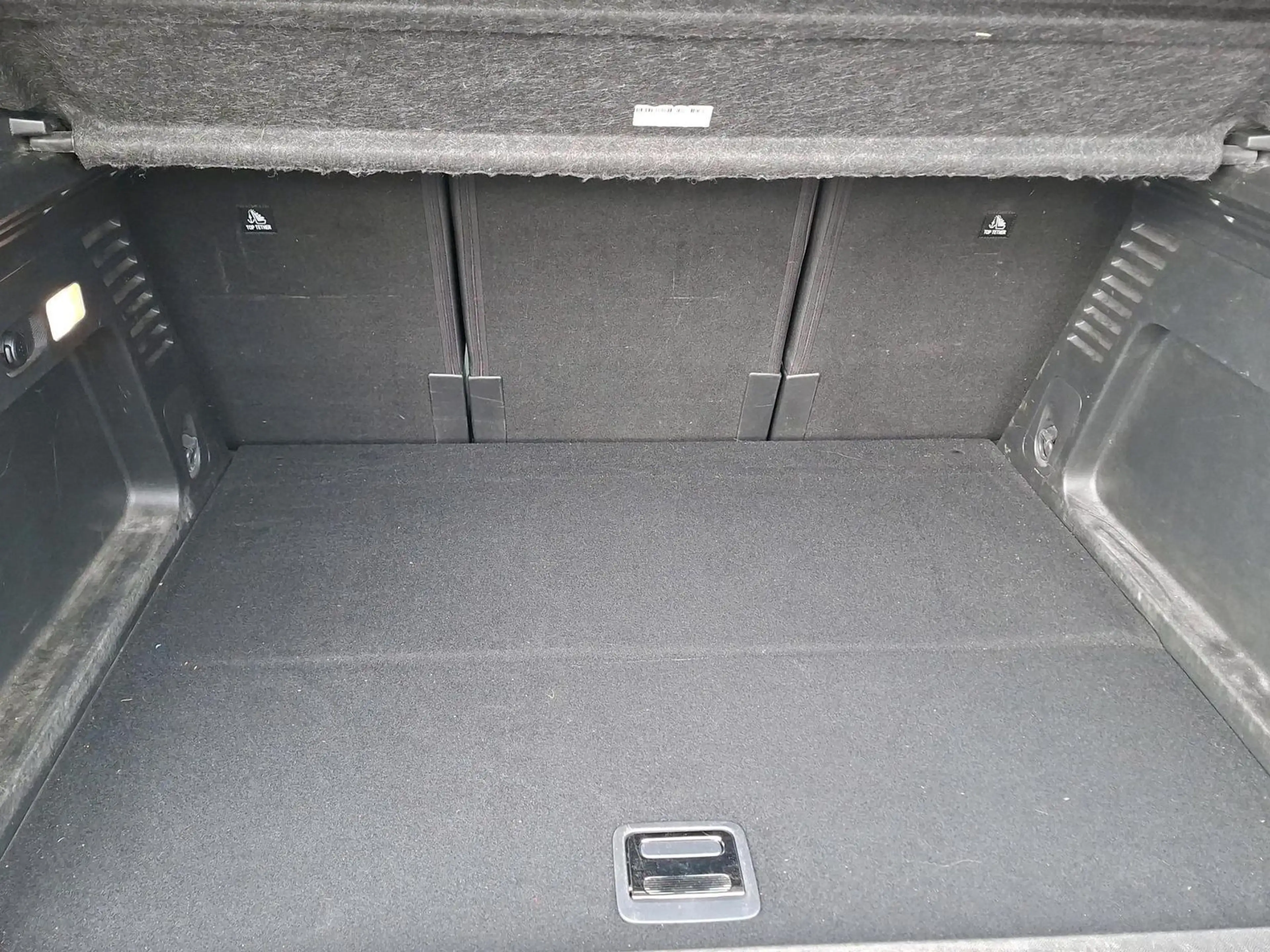 Citroen C5 Shine Pack Plug-In Hybrid 225 EAT8 — photo 5