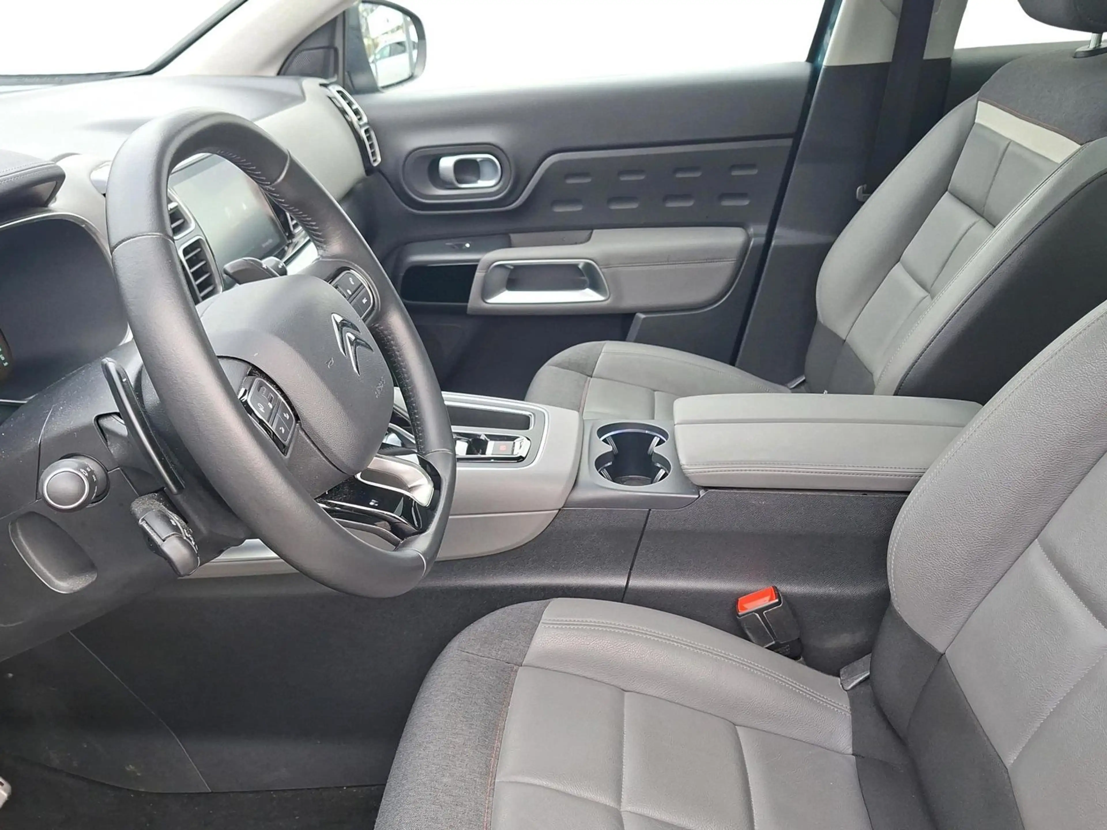 Citroen C5 Shine Pack Plug-In Hybrid 225 EAT8 — photo 7