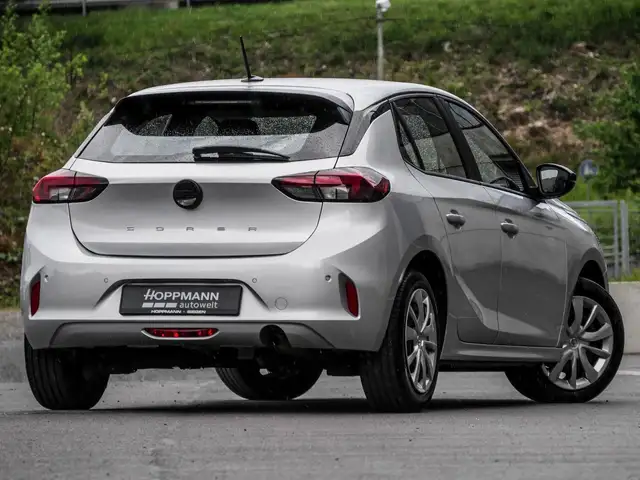 Opel Corsa view 3