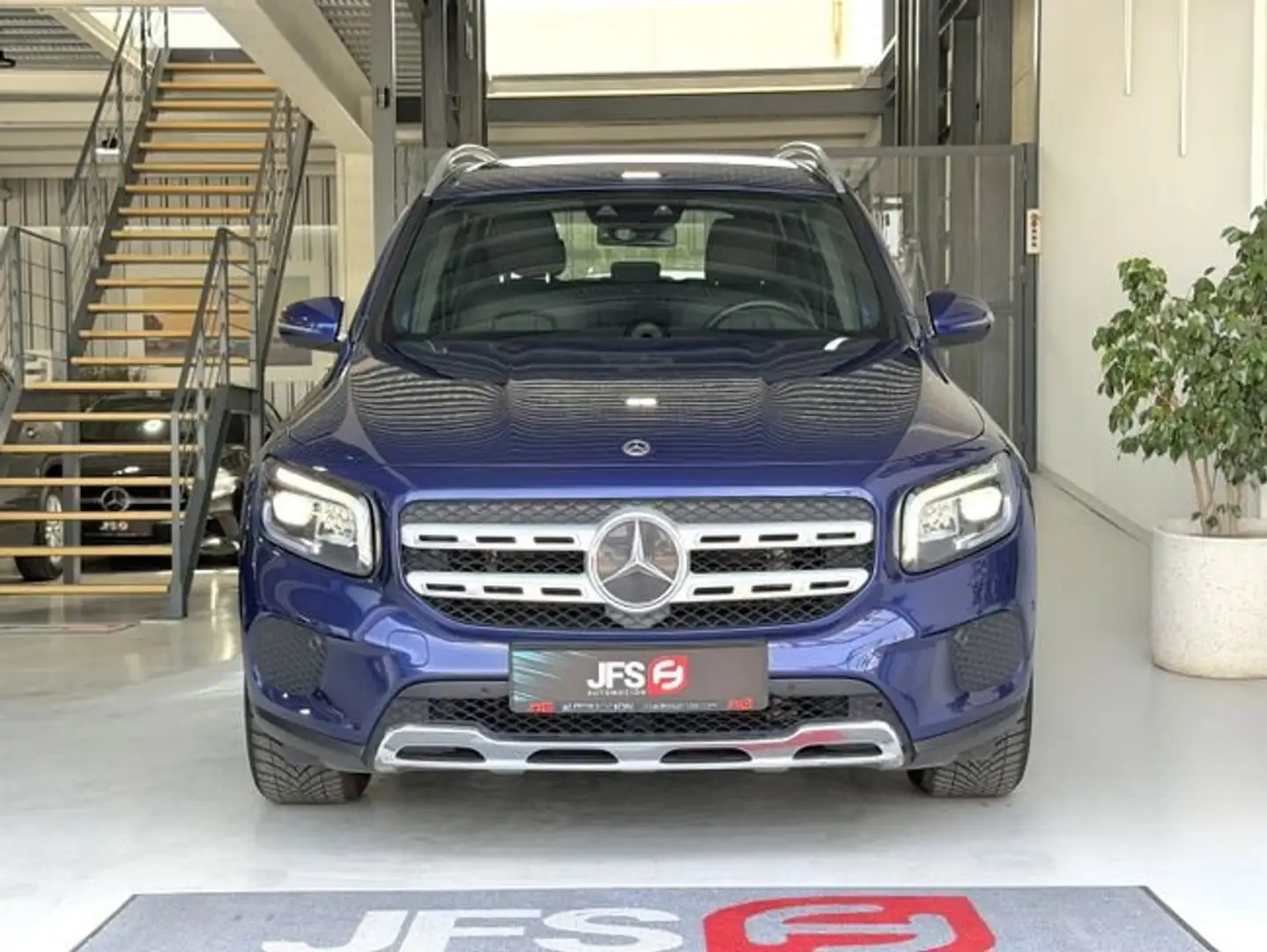 Mercedes-Benz GLB 200 2.0 CDI 115 CV Azul - 2