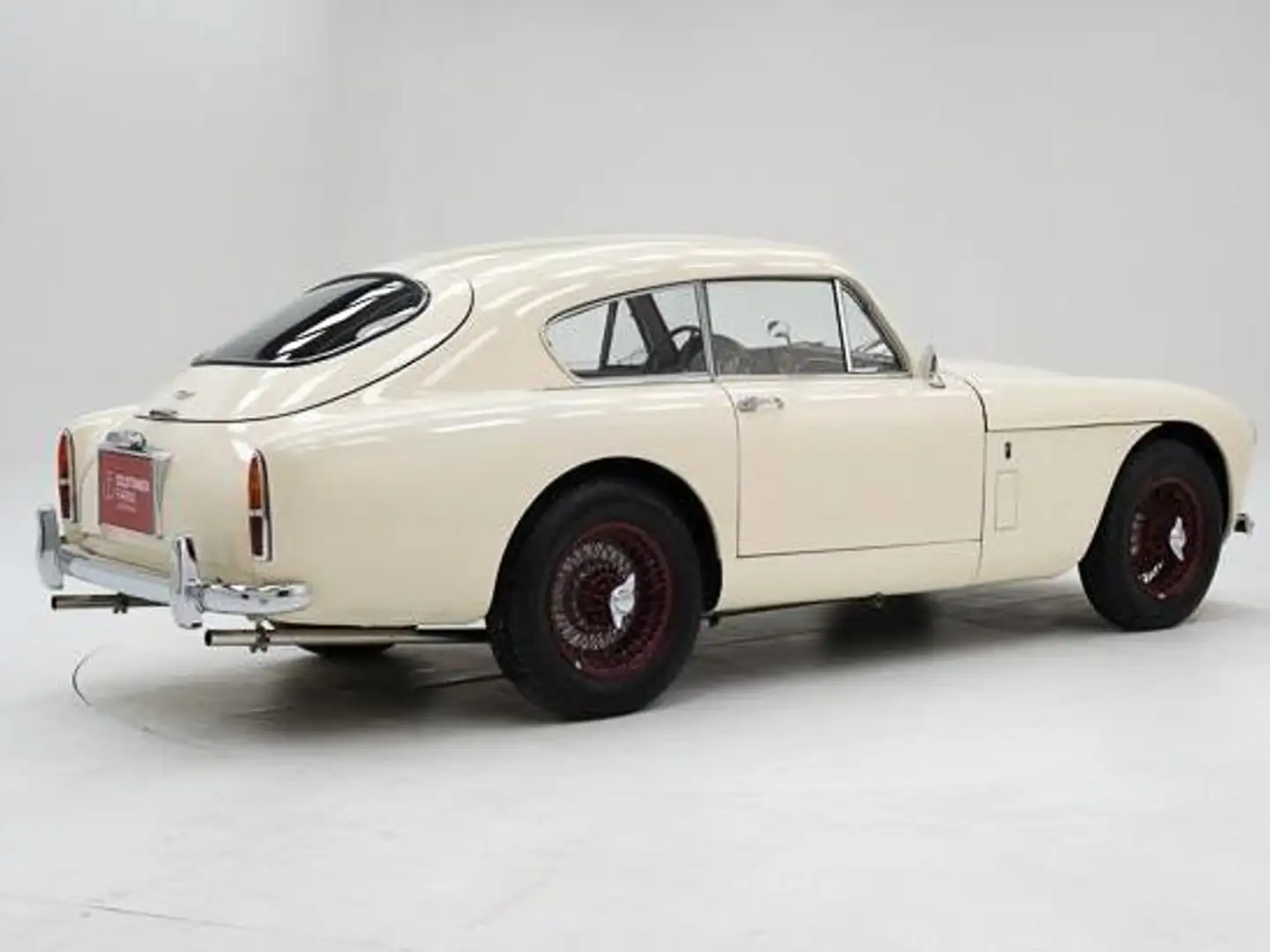Aston Martin DB 2 MKIII '59 CH1642 Beige - 2