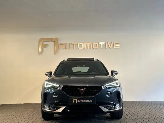 Cupra Formentor view 9