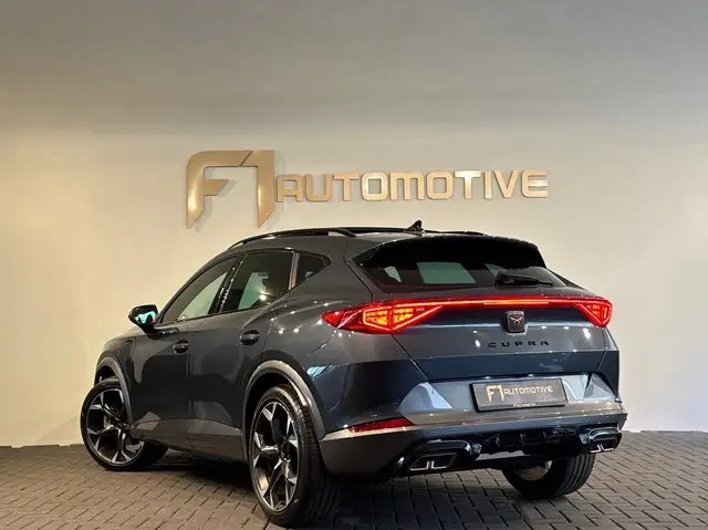 Cupra Formentor view 8