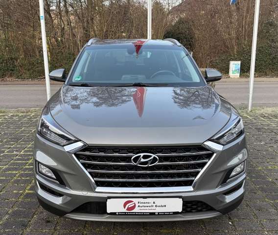 Hyundai TUCSON 1.6  Style/Navi/Kamera/LED/SHZ