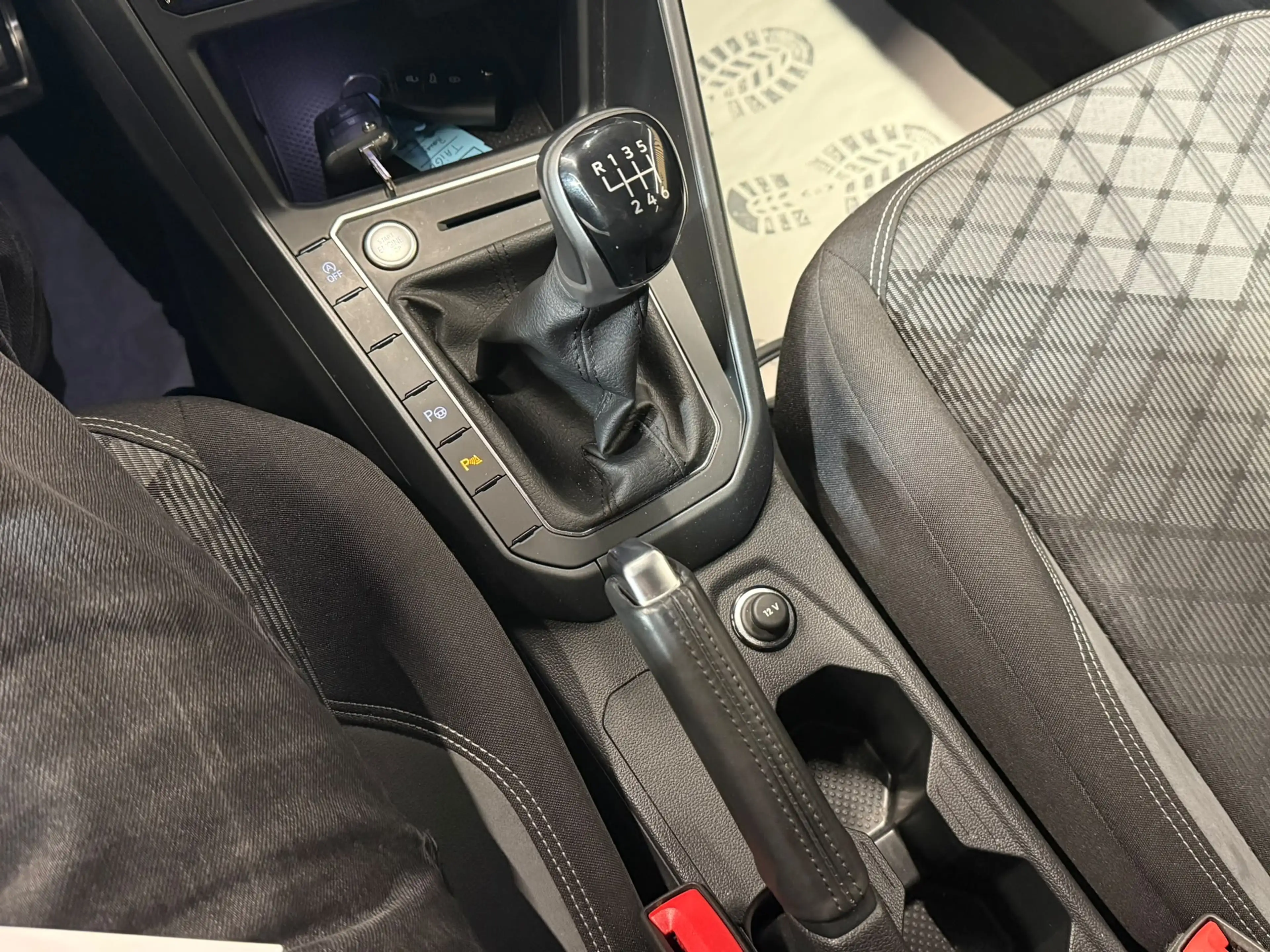 Volkswagen Taigo 1.0 TSI R-Line OPF R-Line * GARANTIE 12 MOIS * 1ER PROP * — photo 15