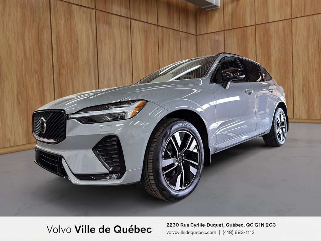 2026 Volvo XC60 B5 AWD Core Dark Theme