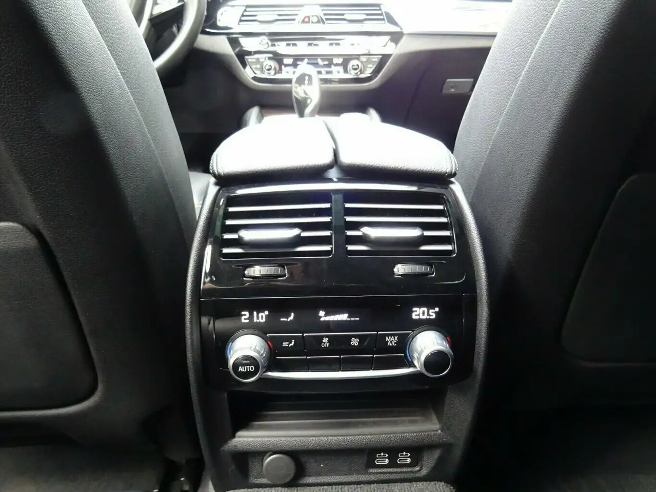BMW 530 530e xDrive Tour LuxuryLine Autom,AHK,Leder,ACC, миниатюра 26