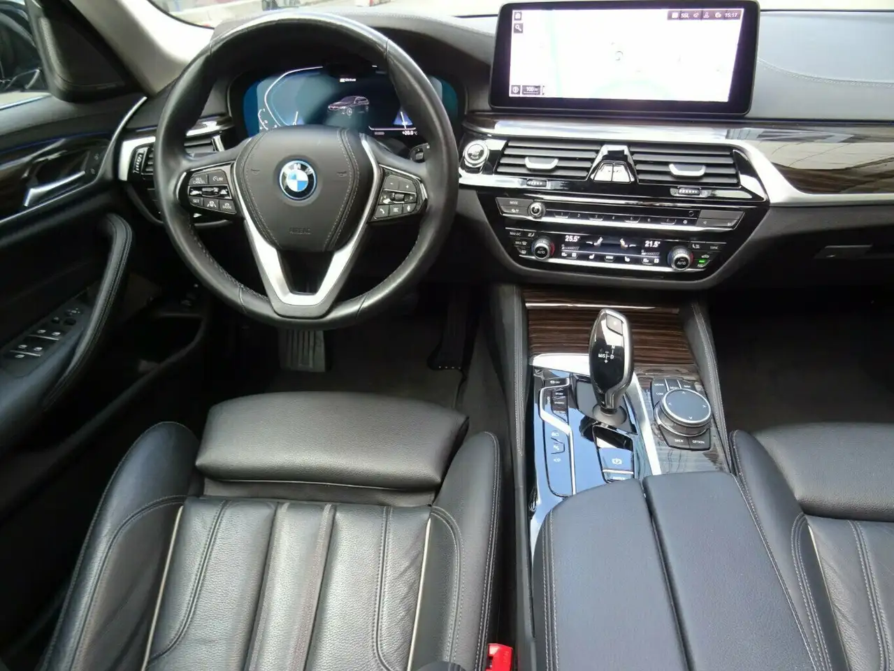 BMW 530 530e xDrive Tour LuxuryLine Autom,AHK,Leder,ACC, миниатюра 4