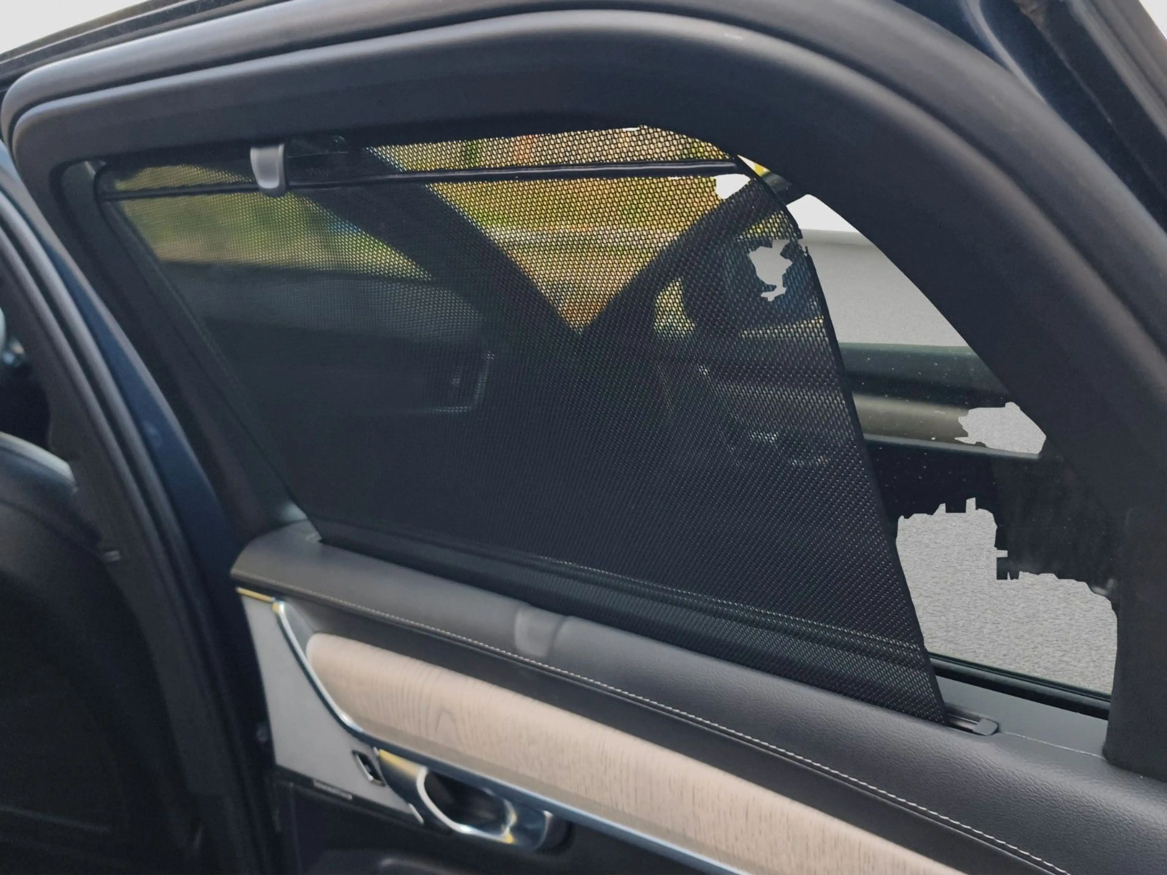 Volvo V90 Cross Country B5 Ultimate AWD — photo 15
