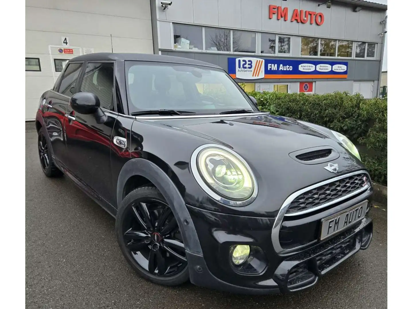 MINI Cooper S Cooper S 2.0 192cv Auto JCW Noir - 1
