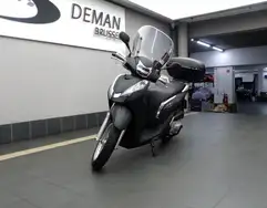 Acquista moto usate Honda SH 300 su AutoScout24