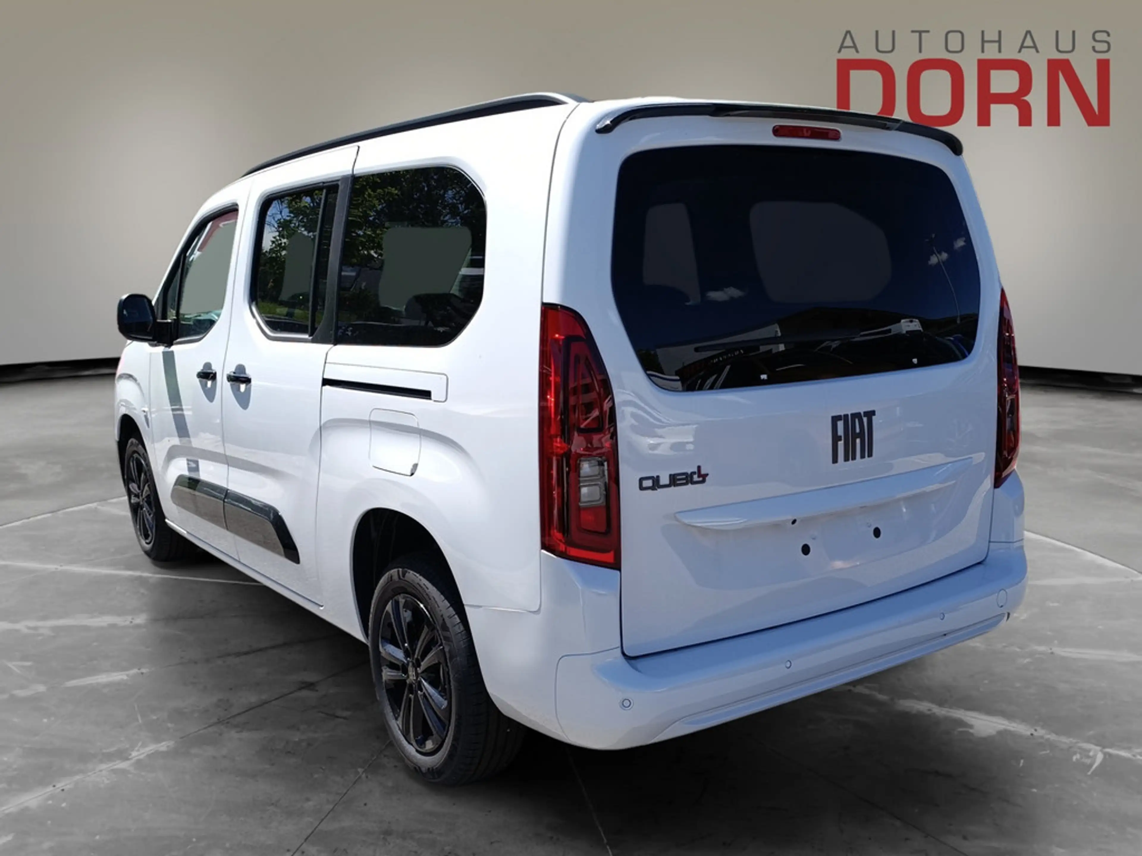 Fiat Qubo L 7-Sitzer Icon 1.5 Diesel 74 kW MT — photo 2