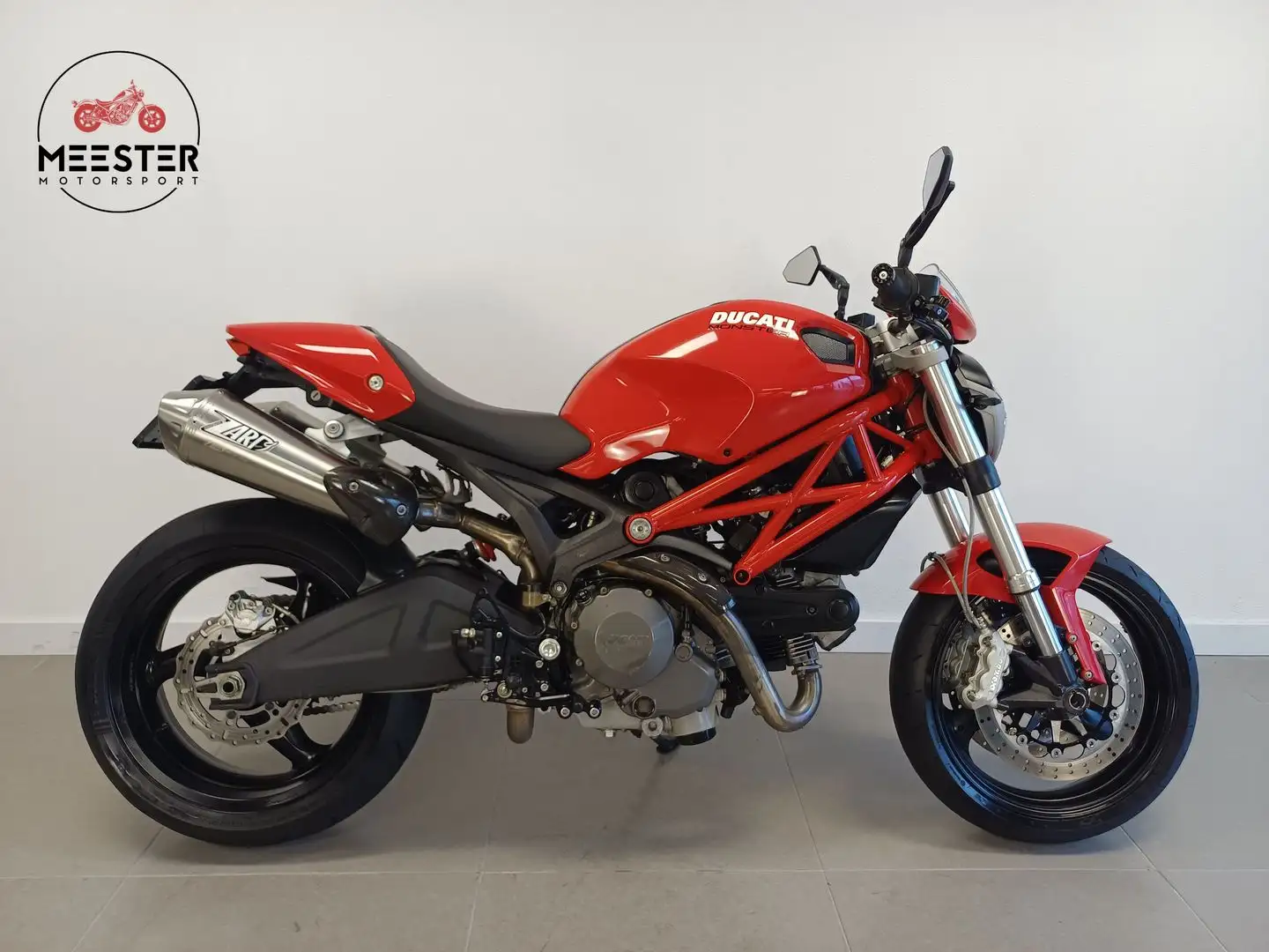 Ducati Monster 696 Rood - 1