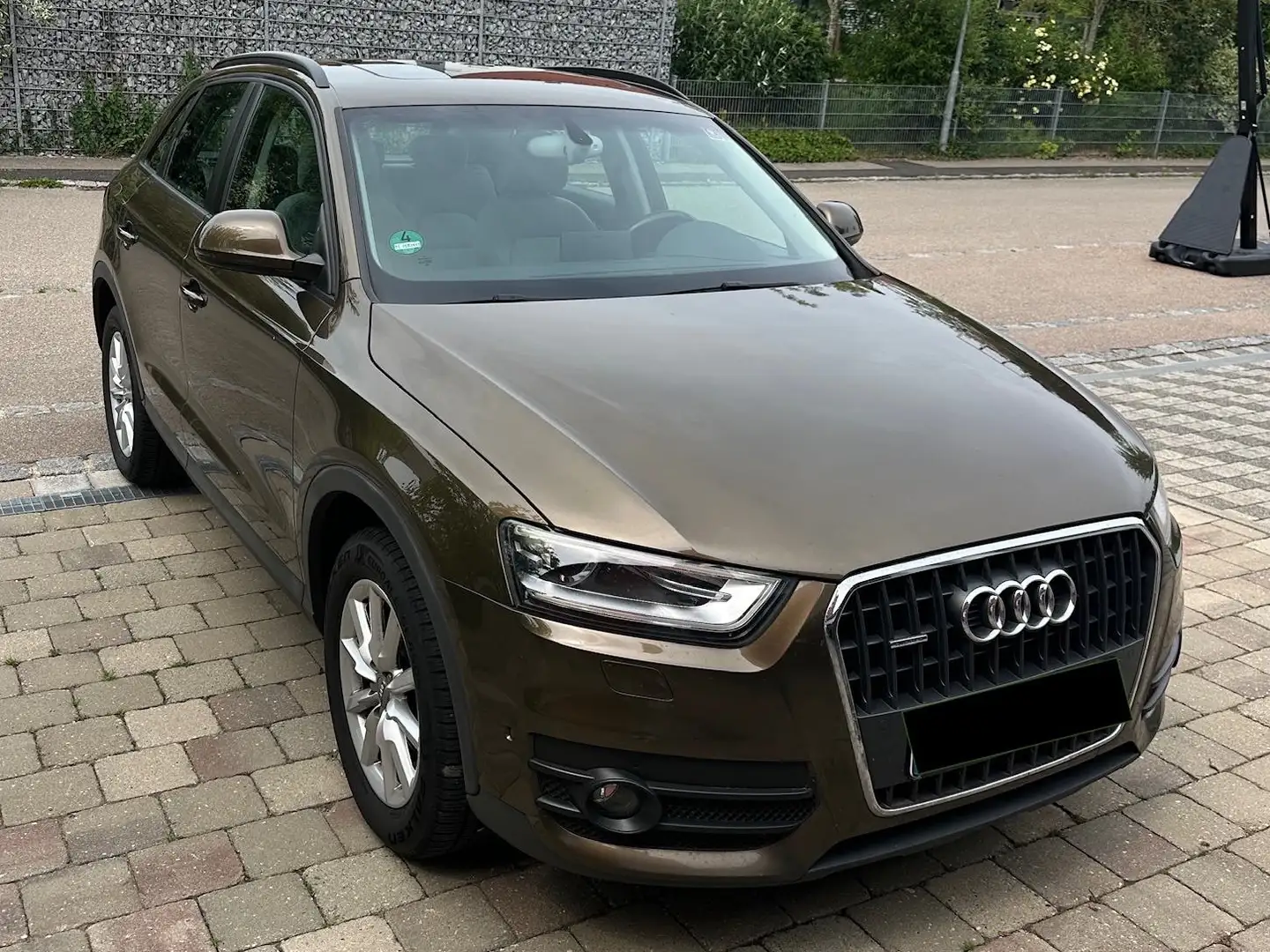 Audi Q3 Q3 2.0 TFSI quattro S tronic Коричневий - 2