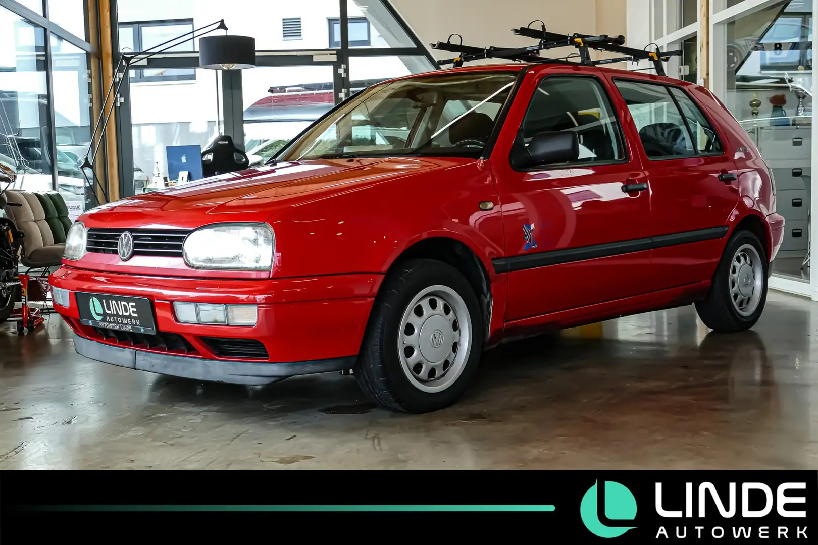 Volkswagen Golf Movie |SCHIEBEDACH|AHK |Aus 1.Hand| TÜV NEU Rosso - 1