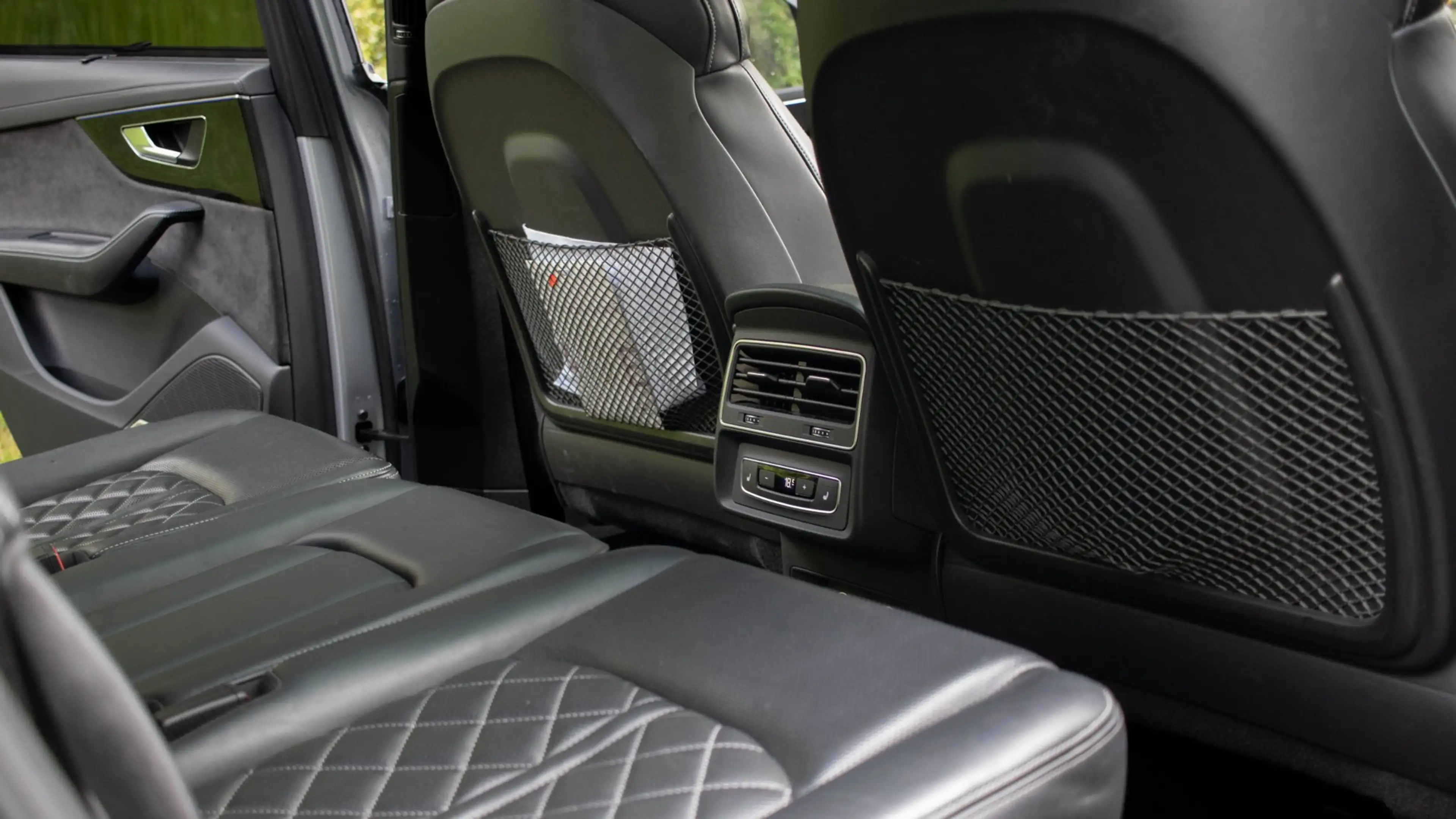 Audi Q7 60 TFSI e quattro Competition — photo 20