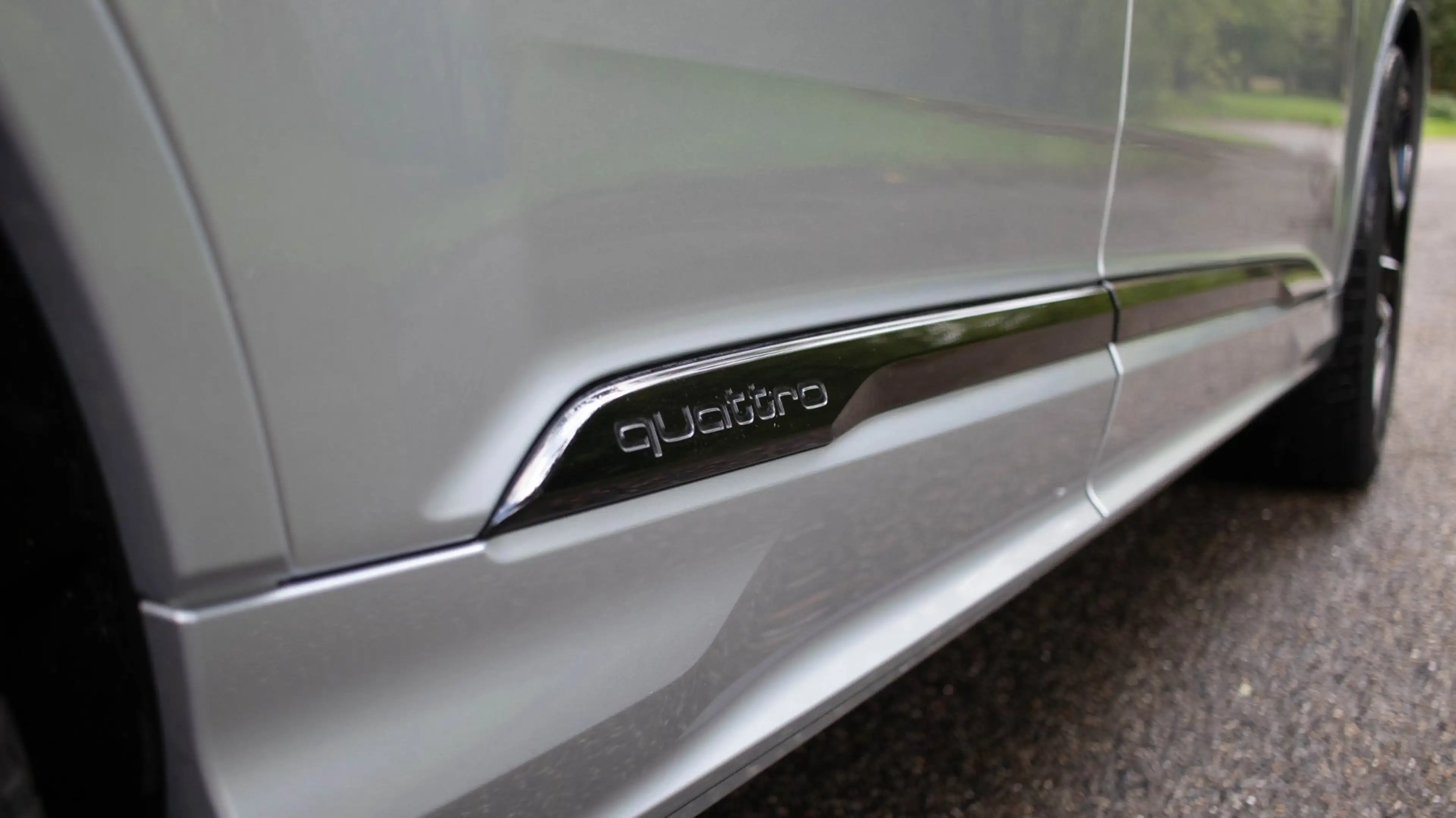 Audi Q7 60 TFSI e quattro Competition — photo 15