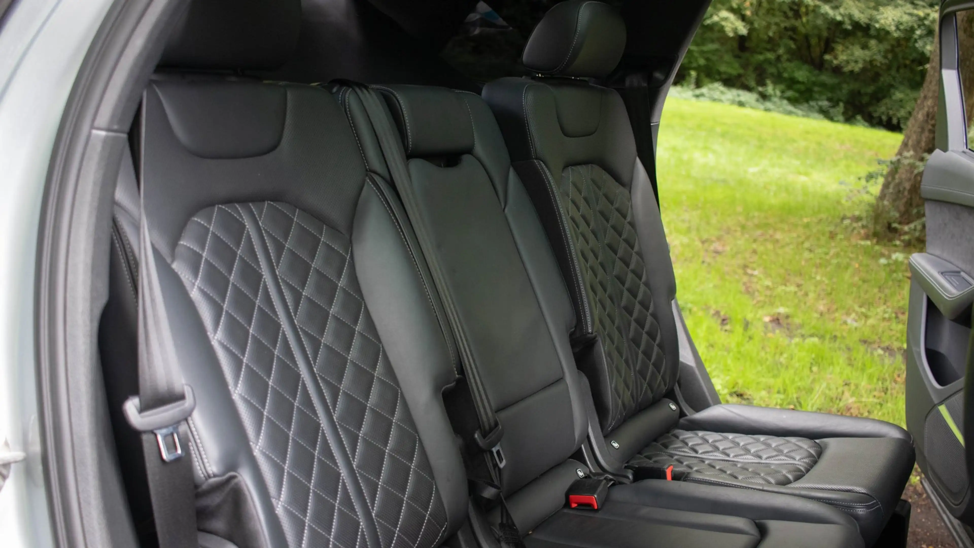 Audi Q7 60 TFSI e quattro Competition — photo 33