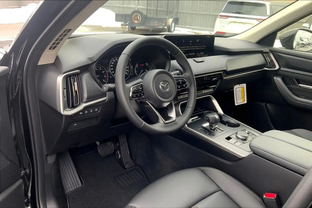 Mazda CX-90 photo Mazda CX-90
