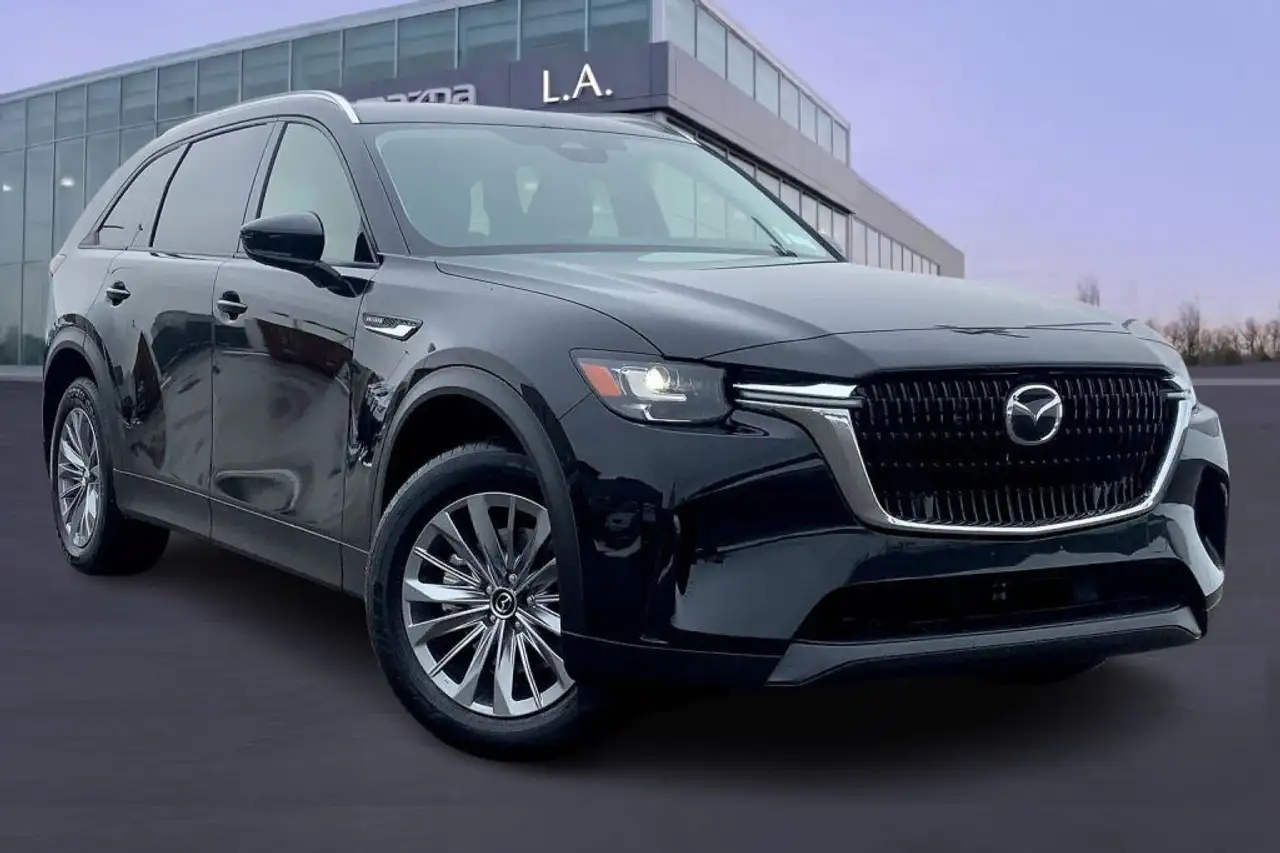 Mazda CX-90 photo Mazda CX-90