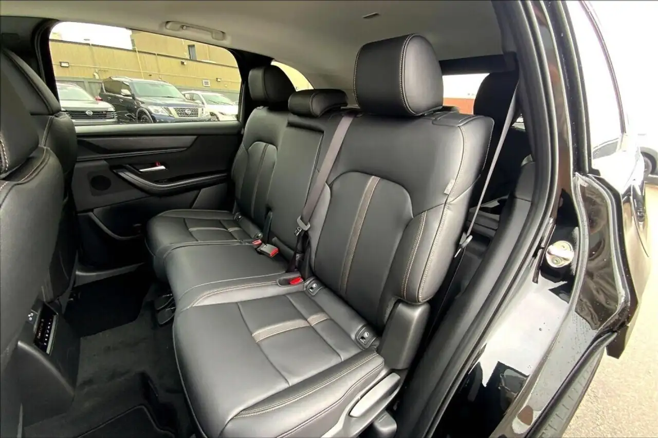 Mazda CX-90 photo Mazda CX-90