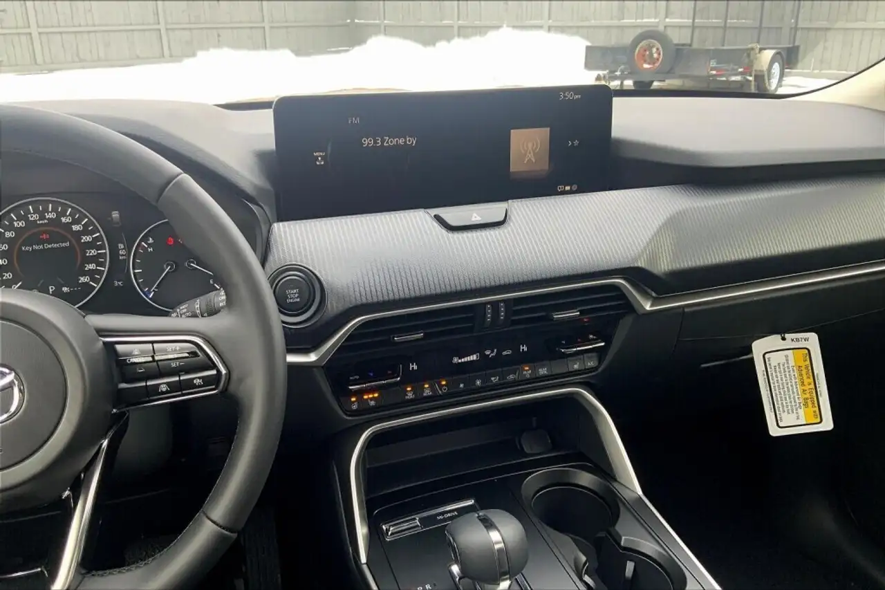 Mazda CX-90 photo Mazda CX-90