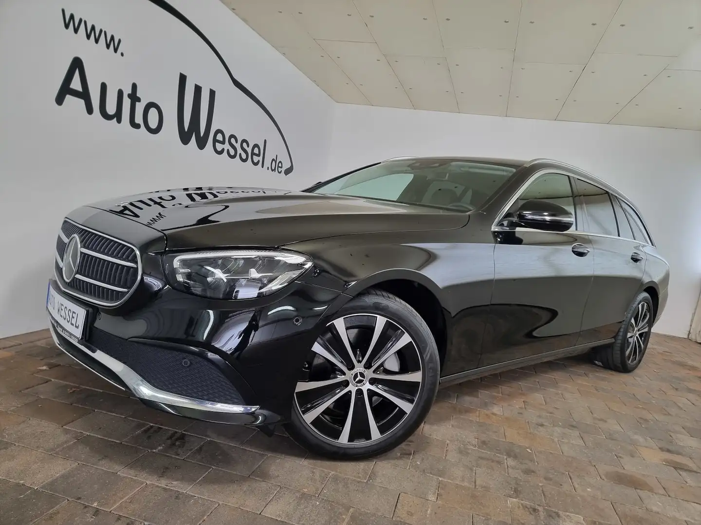 Mercedes-Benz E 300 e PHEV LED ACC Navi Digital Kamera Schwarz - 1