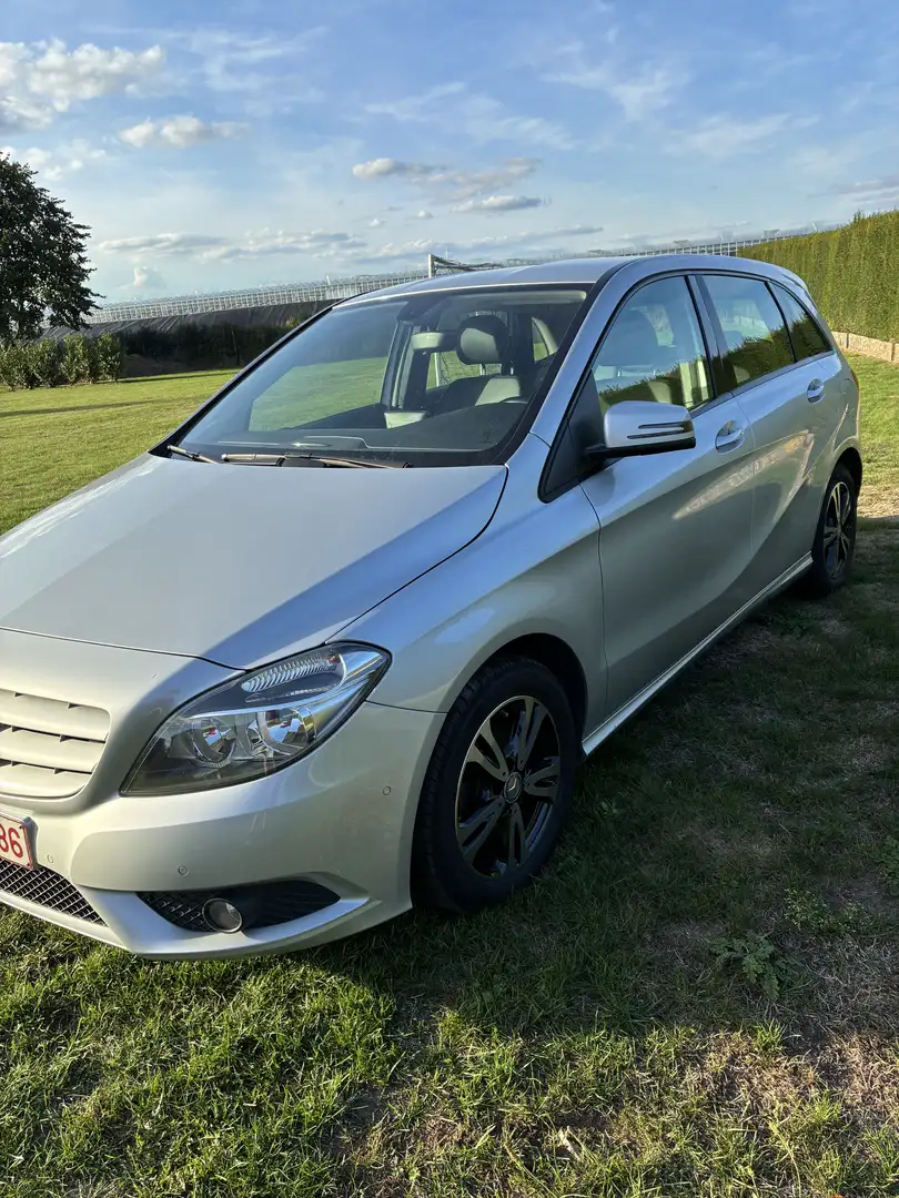 Mercedes-Benz 180 M212M2 Zilver - 1