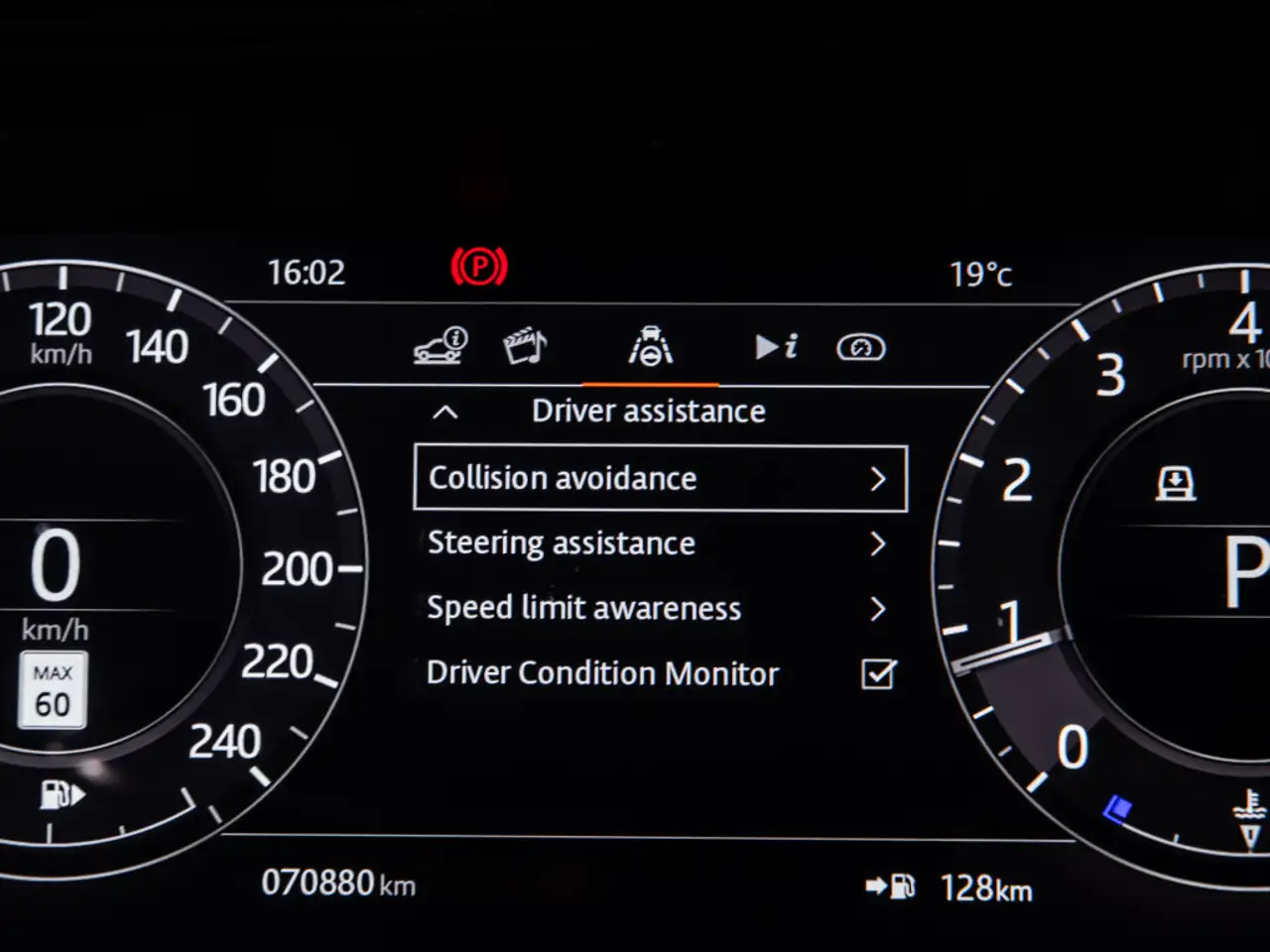 Land Rover Range Rover Sport снимка Land Rover Range Rover Sport
