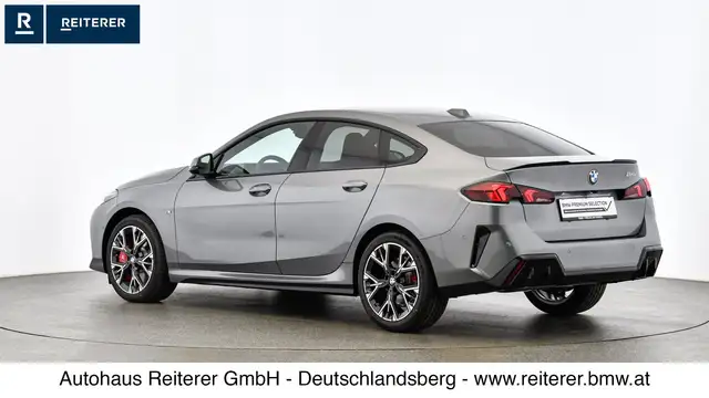 BMW M view 4