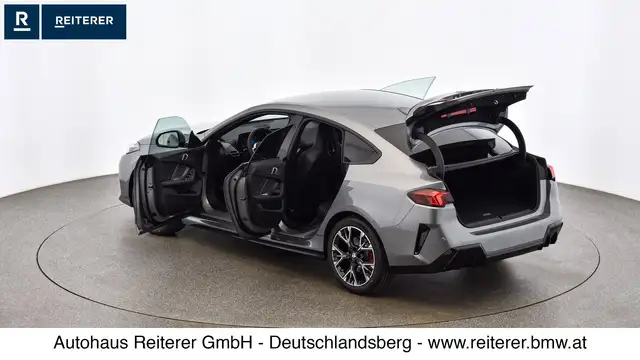 BMW M view 10