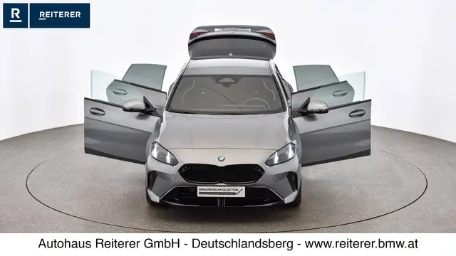 BMW M view 8