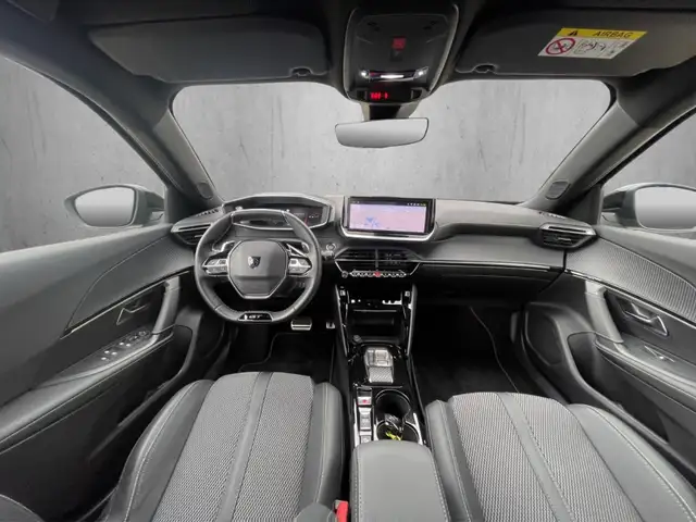 Peugeot 2008 view 12
