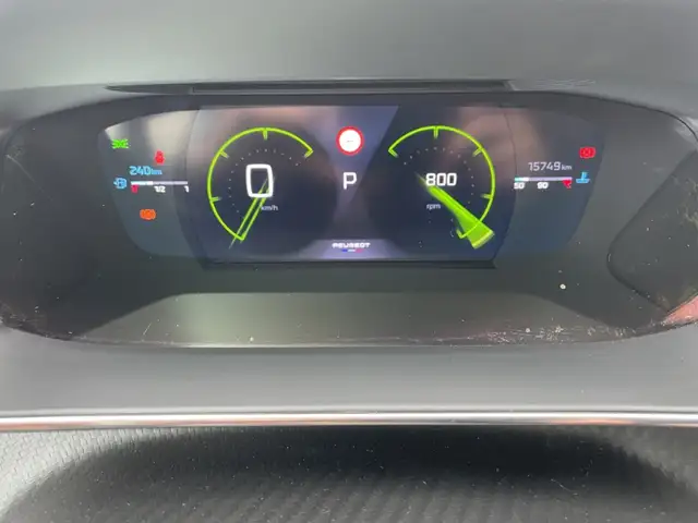 Peugeot 2008 view 15