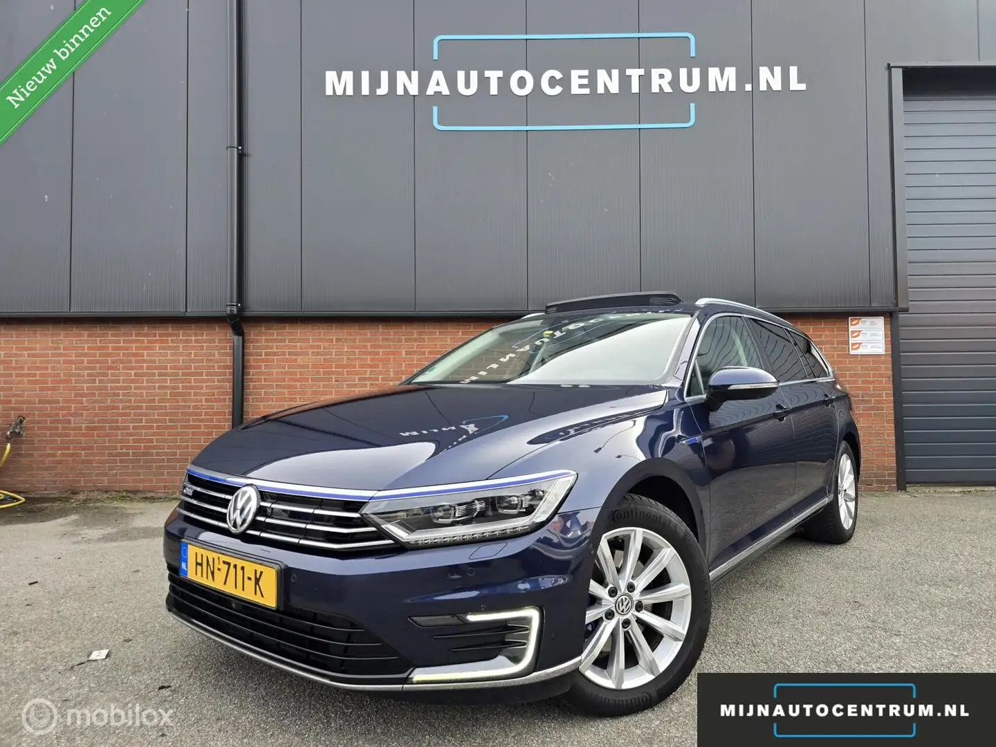 Volkswagen Passat Variant 1.4 TSI GTE Highline / NAP / PANO Blauw - 1