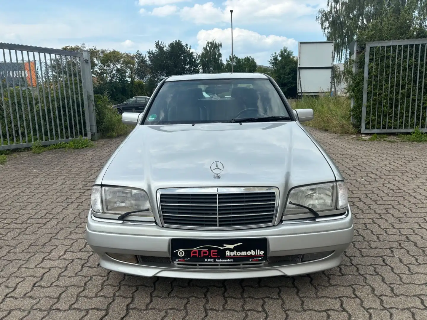 Mercedes-Benz C 36 AMG DE FAHRZEUG TÜV/AU NEU Stříbrná - 2