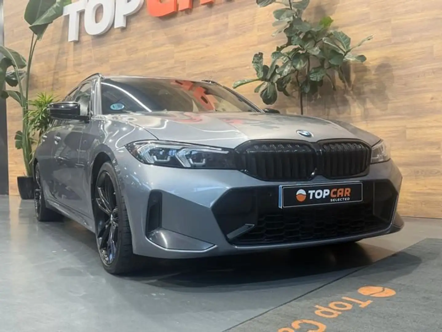 BMW Active Hybrid 5 320d xDrive Touring M Sport Gris - 2