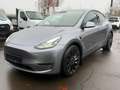 Tesla Model Y AWD 79kWh Performance Gris - thumbnail 1