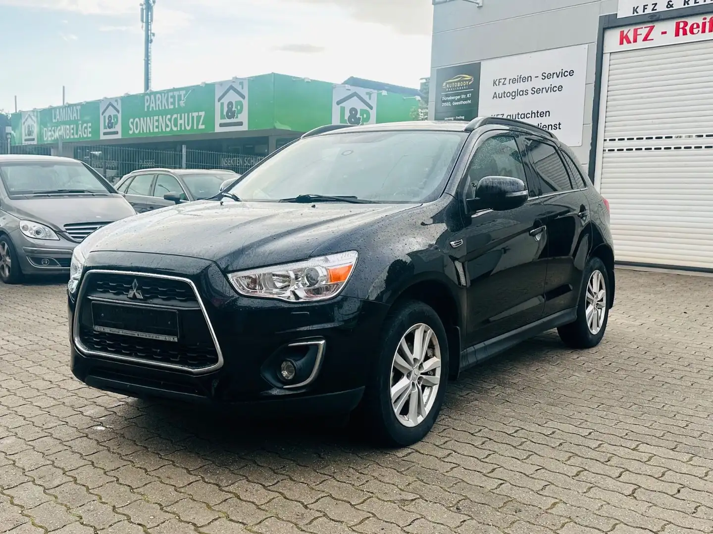 Mitsubishi ASX Intense 2WD,2Gand,Klima,Navi,Tüv&inspneue Negru - 1