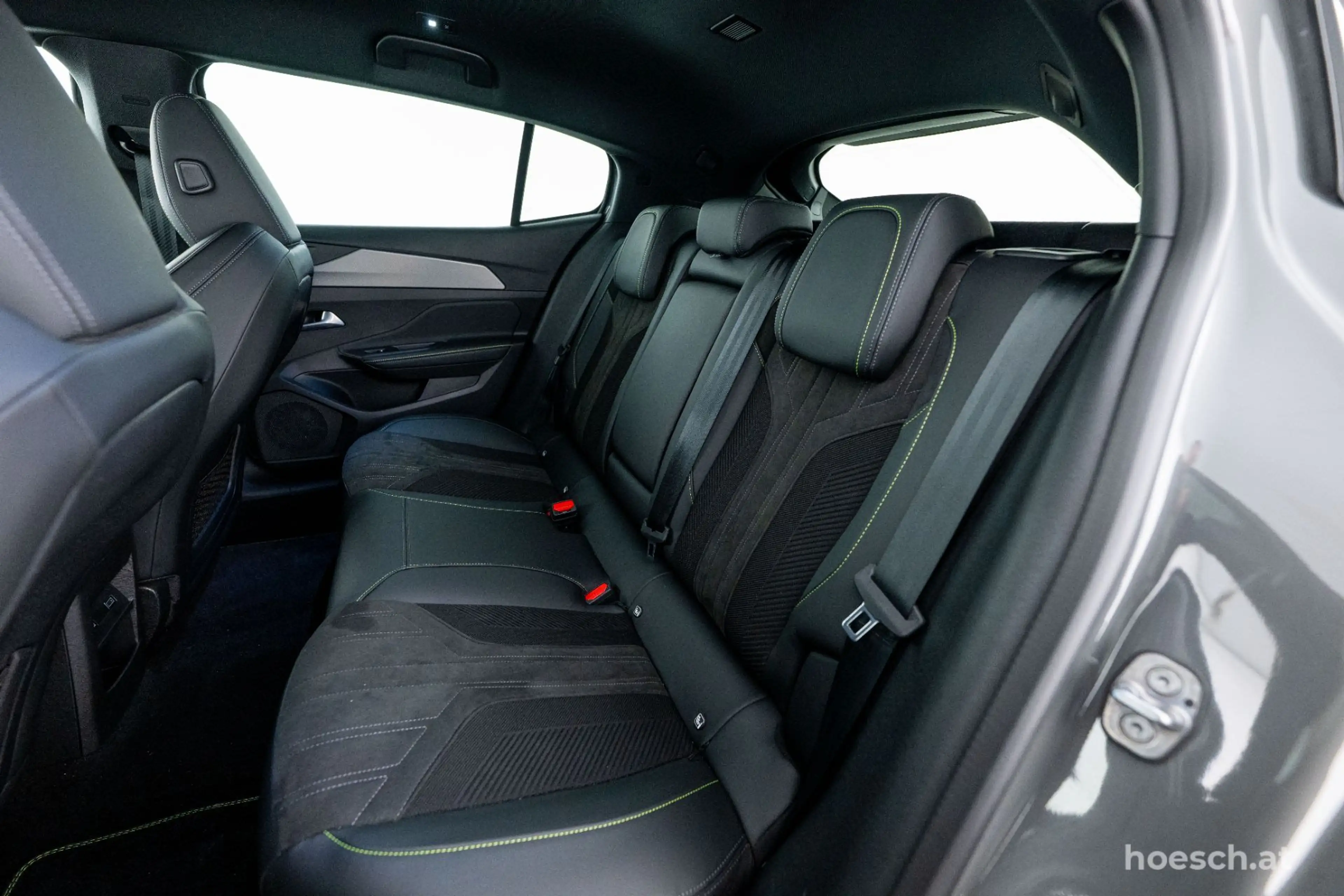Peugeot 408 GT PureTech 130 Aut. 360° KOMFORT ASSISTENZ -46% — photo 7