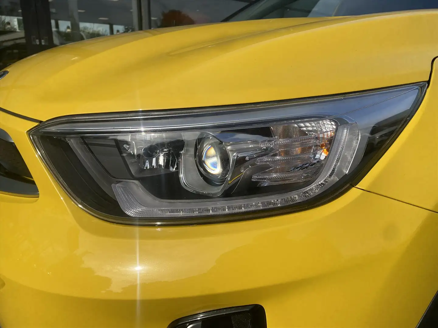 Kia Stonic 1.0 T-GDi 100pk DynamicPlusLine Jaune - 2